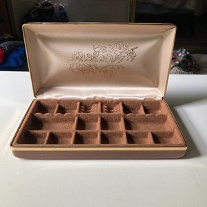 Vintage 80s/90s jewelry box